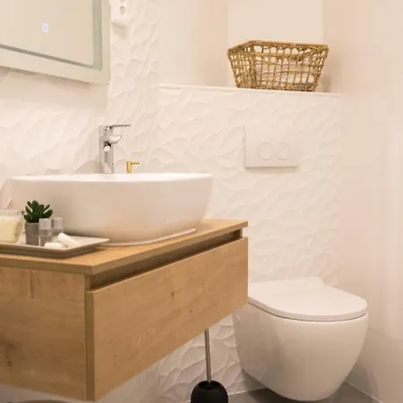 Luxury With Balcony 4* Zadar