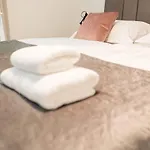 Luxury With Balcony 4*