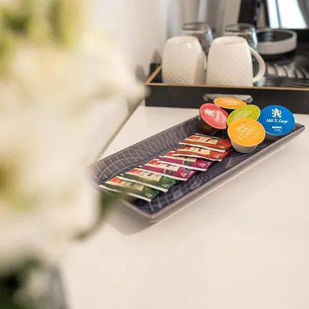 Luxury With Balcony Nocleg ze śniadaniem 4*